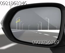 Gập gương lên kính xe hơi ô tô